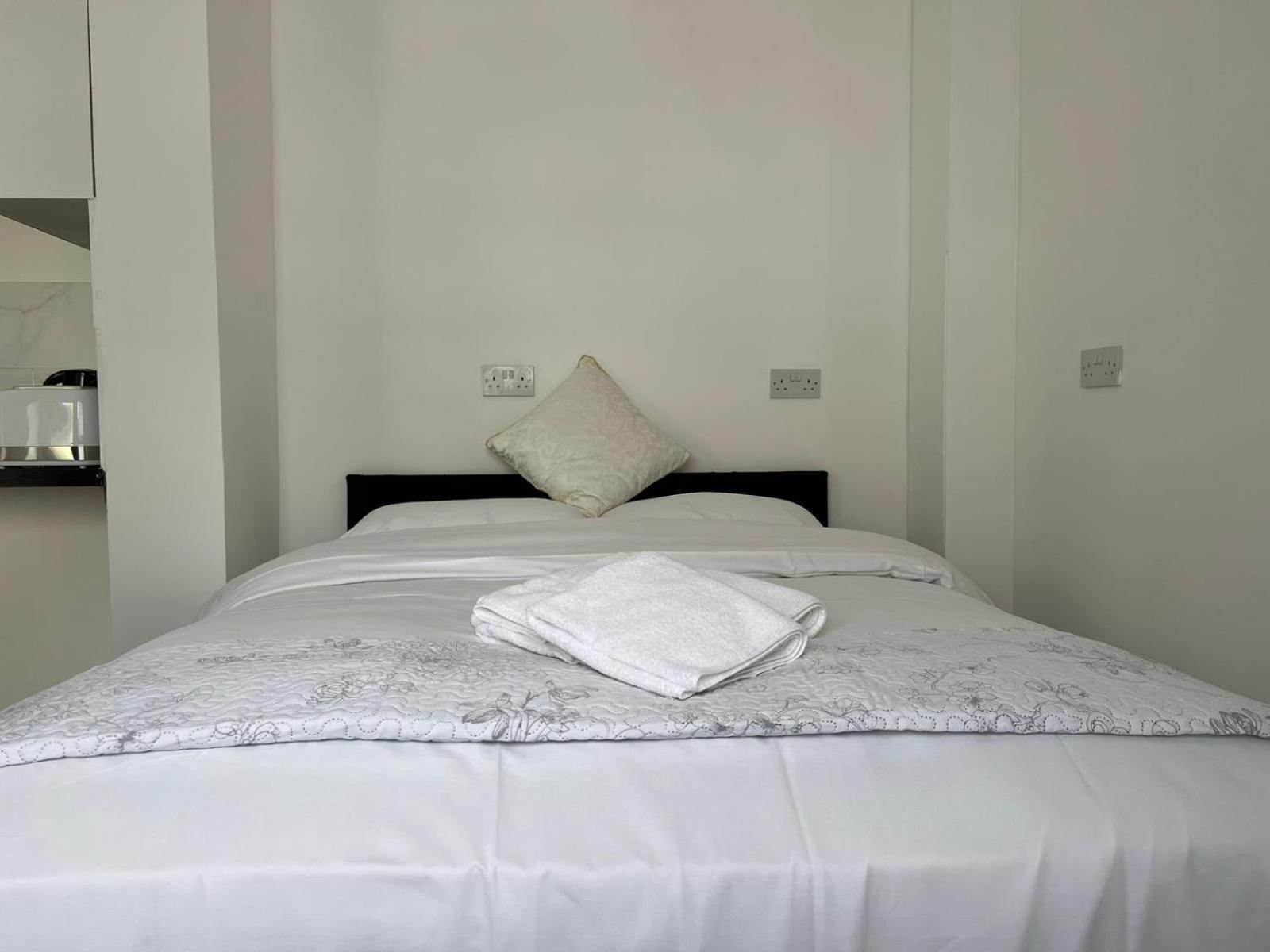 Starlet Property Wanstead Exterior photo